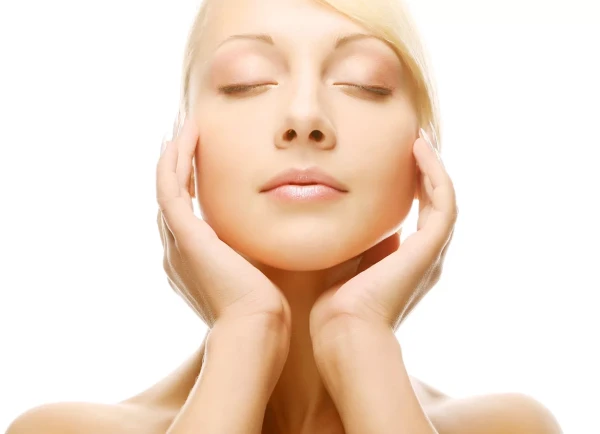 Изображение к статье: Как сохранить кожу чистой и здоровой: 5 лайфхаков против прыщей