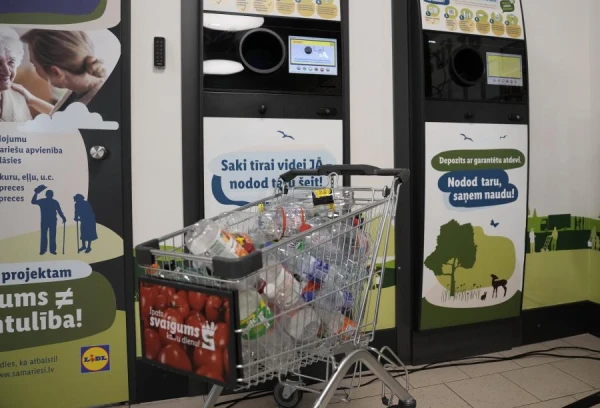 Изображение к статье: С нового года плата за стеклянную тару в депозитной системе увеличивается. Подорожают ли напитки?