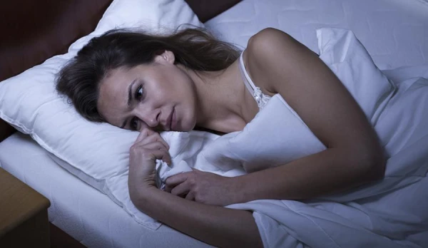 Изображение к статье: Можно ли спать с открытыми глазами?