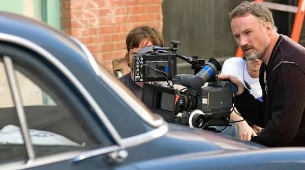 Изображение к статье: 63-летний режиссер в прекрасной форме.