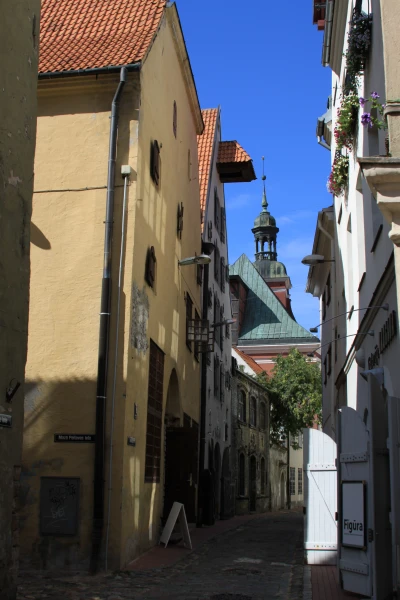 Изображение к статье: Министерство хочет продать дом в Старой Риге, чтобы расплатиться со спортсменами. Уже есть покупатели