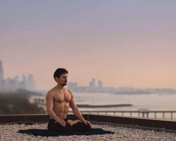 Изображение к статье: Дуров заявил о запуске децентрализованной сети ИИ-вычислений