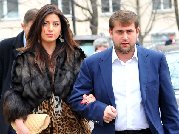 Изображение к статье: Господин Шор излучает уверенность в себе.