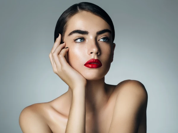 Изображение к статье: Существует ли привилегия красоты и правда ли успех зависит от внешнего вида