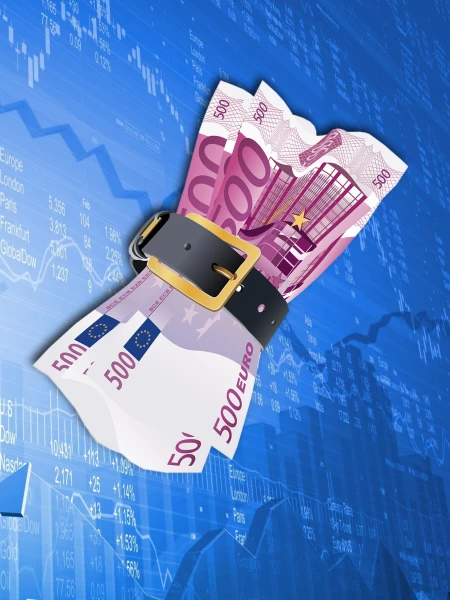 Изображение к статье: Национальные особенности затягивания пояса: в Латвии урежут повседневные траты