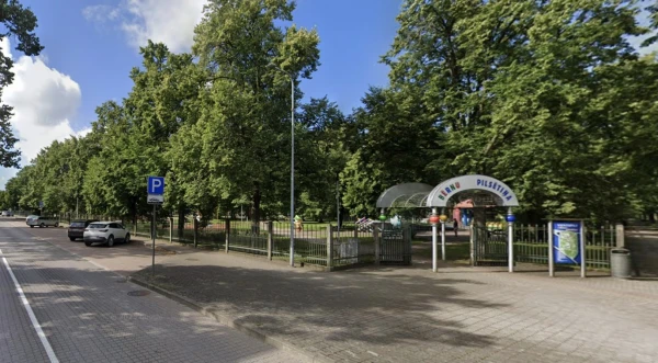 Изображение к статье: Выпрыгнул из кустов, напал и изнасиловал. Завершено расследование сексуального нападения в Вентспилсе