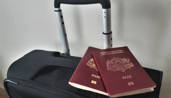 В Сейме Латвии обсудили лишение гражданства и высылку нелояльных: что решили?