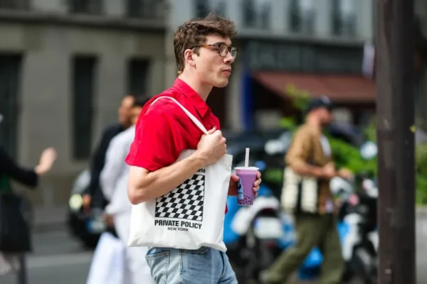 Изображение к статье: Нужно следить за собой, чтобы быть в тренде.