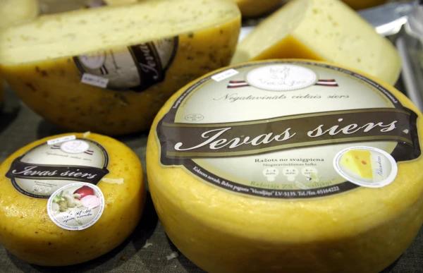 Изображение к статье: Бесплатный сыр бывает только в мышеловке.