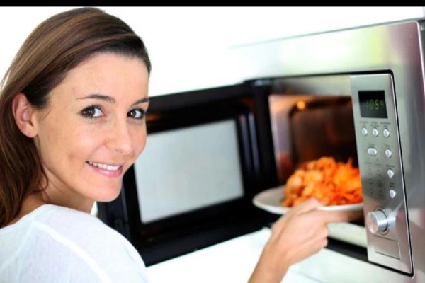 Юбилей микроволновой печи: от разработки радаров до кулинарии