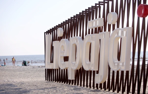 Изображение к статье: Больше всего активных предприятий за пределами Риги - в Лиепае