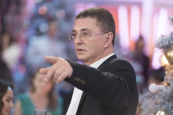 «Мозгов у вас нет!» Доктор Мясников обратился к жителям России