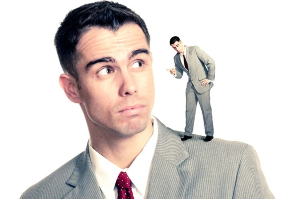 Изображение к статье: Почему разговоры с собой — это не странность, а полезная привычка