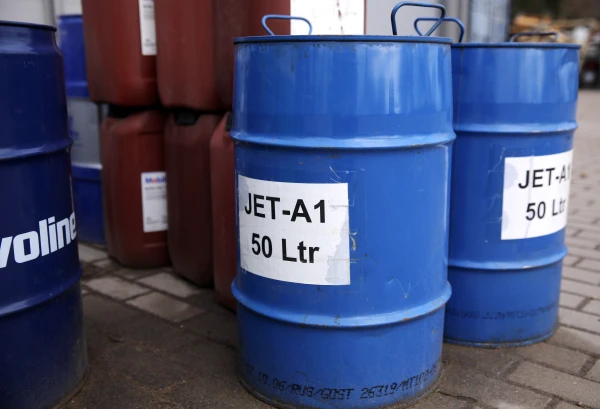 Реактивное топливо поможет улететь самым достойным.