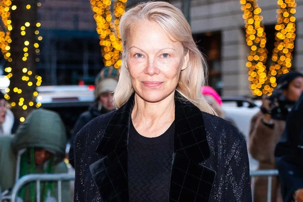 Памела Андерсон рассказала, что подтолкнуло её к естественности и отказу от прежнего образа