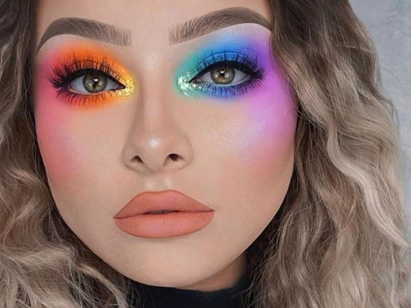 Неочевидные ошибки в макияже, которые добавляют возраст: как избежать ловушек