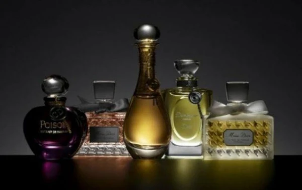 Изображение к статье: Можно ли применять парфюм с истекшим сроком годности