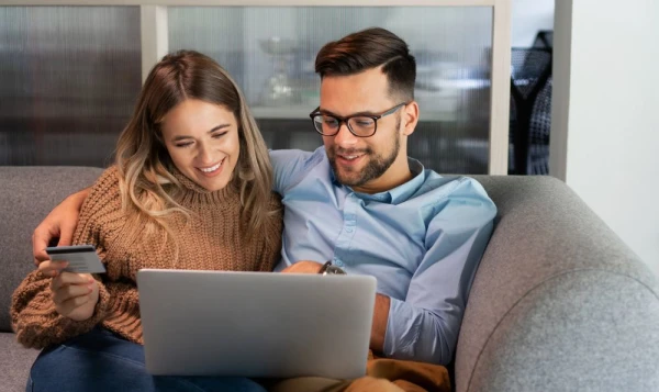 Финансовый диалог: как говорить о деньгах на первом году отношений