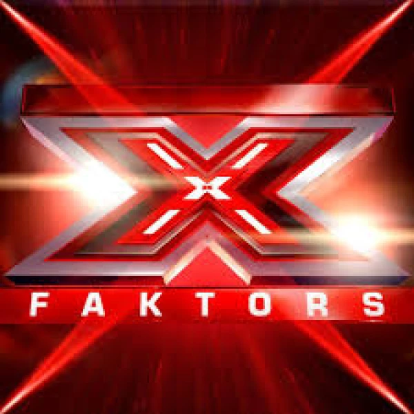 Изображение к статье: Серьезно?! Второй и третий призеры «X фактора» получают в подарок цветы и... колбасу