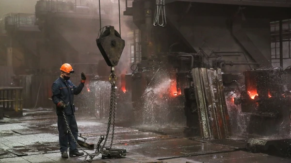 Изображение к статье: В такой ситуации сбалансировать бюджет можно только ограничив его расходы.