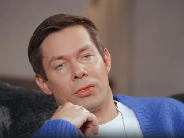 Изображение к статье: Ему хотелось бы почаще встречаться с сыном.