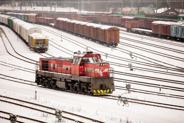 Изображение к статье: Вильнюс желает и заработать, и получить защиту.