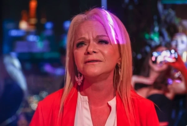 «Две квартиры в Латвии!» Лещенко раскрыл количество квартир и домов у Долиной