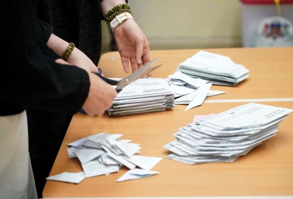 Изображение к статье: Провал «революции» в политике. Пять причин