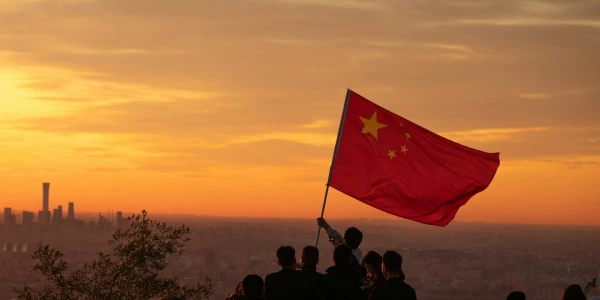 Китай доминирует над США почти в 90% ключевых технологий - исследование