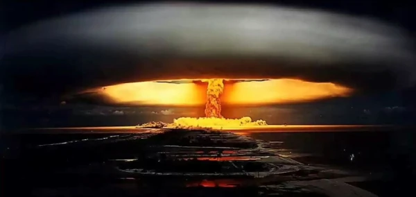 Ядерная бомбардировка не оставила бы ничего от наследия старины.