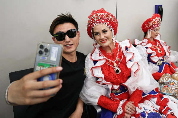 Изображение к статье: Визитеры из Поднебесной хороши тем, что их много.