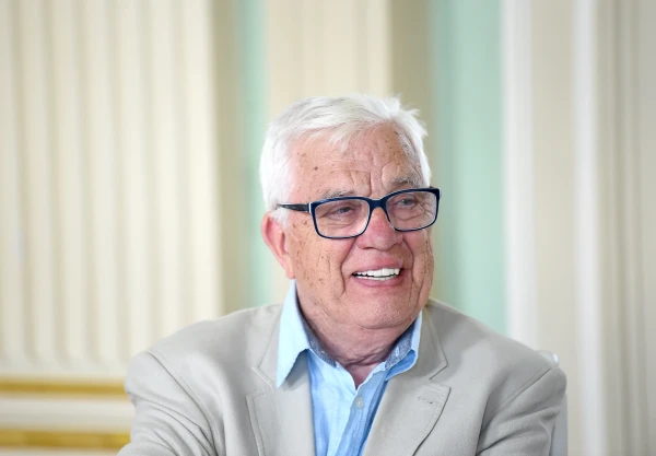 Изображение к статье: Жители Латвии прячутся от проблем в театрах, музеях и концертных залах