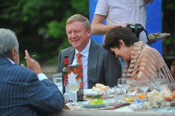 Анатолий Борисович и его третья жена, кинематографистка Авдотья Смирнова.