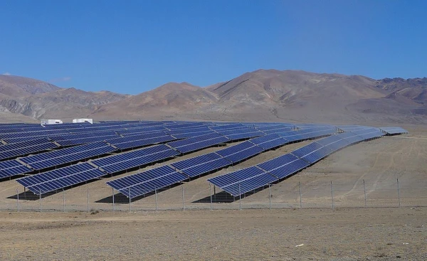 Изображение к статье: Под этими панелями начинается новая жизнь.