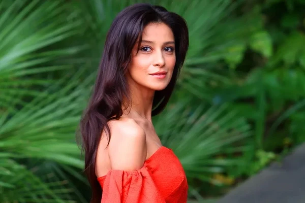 Редкие кадры: Равшана Куркова нарушила правило и показала детей