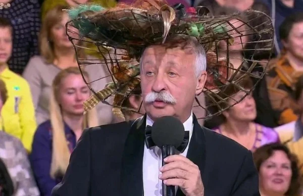 Изображение к статье: «Хотели обмануть!» Сын Якубовича спас его от телефонных мошенников