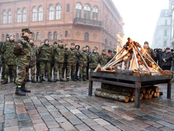 Пройдут мероприятия в честь 35-й годовщины баррикад