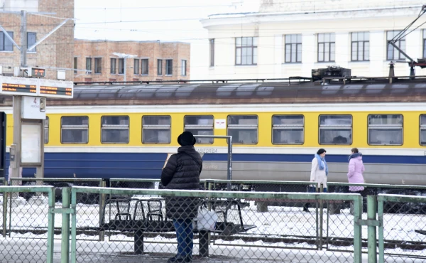 Изображение к статье: Большая распродажа: Pasažieru vilciens продает 58 вагонов и локомотив