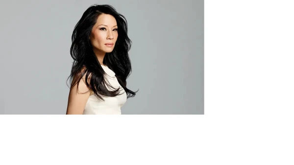 Эта Люсечка вполне хороша в свои года.