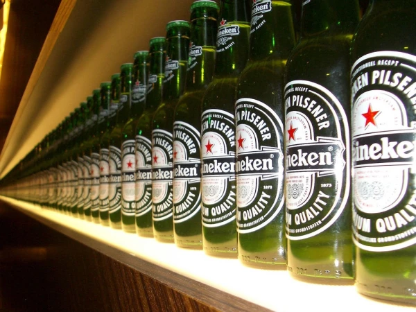 Heineken увольняет своего гендиректора: пиво плохо продается