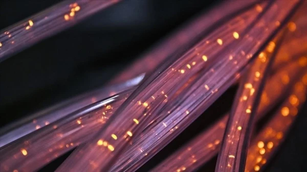 Изображение к статье: Проводная связь надежней для горной страны.