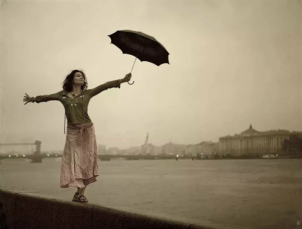 Изображение к статье: Три страха, которые незаметно лишают женщину чувства счастья