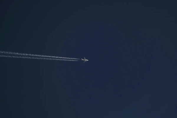 Изображение к статье: ЕС рекомендует авиакомпаниям избегать воздушного пространства Ирана