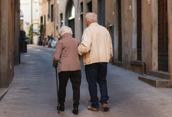 Назван простой способ замедлить старение мозга