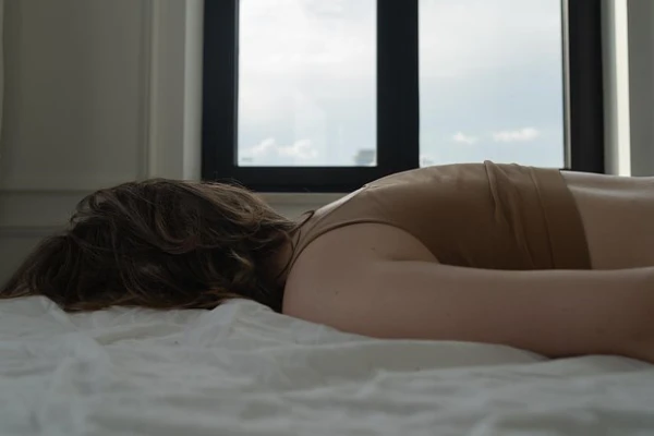 Изображение к статье: Раскрыт неочевидный фактор нарушений сна и набора веса