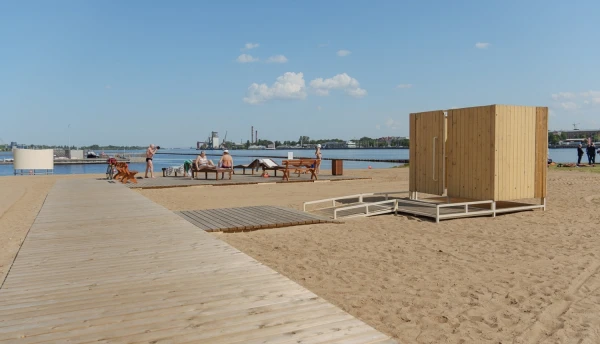 По 3 тыс евро на покраску кабинки для переодевания: при принятии бюджета Риги вcплыли странные вещи