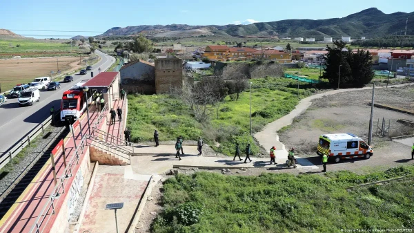 В Испании при столкновении поезда с краном пострадали люди