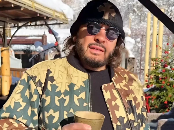 Изображение к статье: Матерый народный артист.