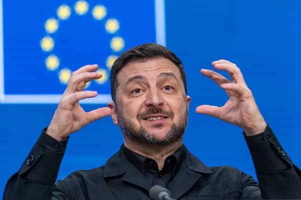 Изображение к статье: Русский язык! Зеленский сорвался во время общения с президентами Литвы и Польши