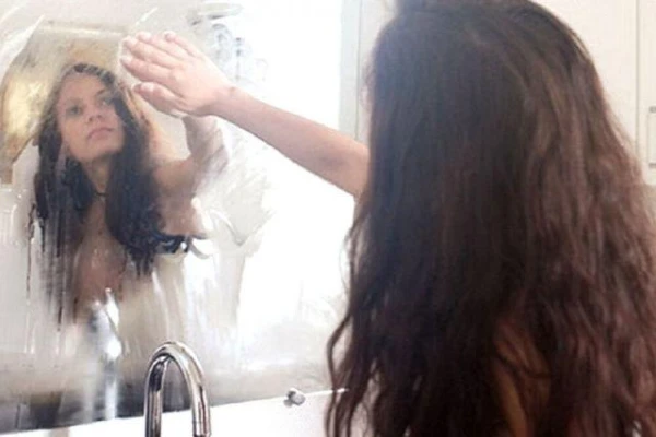 Изображение к статье: Как предотвратить запотевание зеркала в ванной?